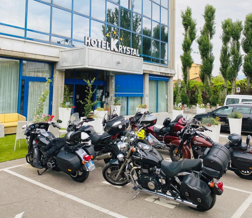 Hotel Krystal Bussolengo Bagian luar foto