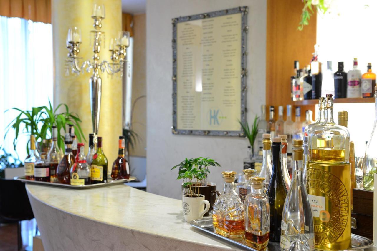 Hotel Krystal Bussolengo Bagian luar foto